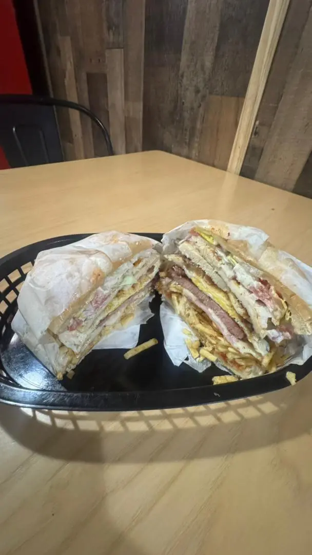 Pepito Chamos Grill